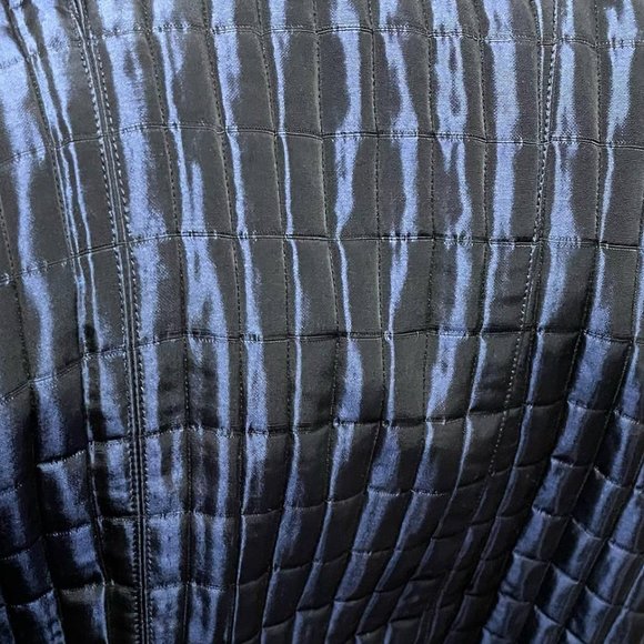 YANSI FUGEL Iridescent Blue Quilted Funnel Neck Puffer Jacket - Picture 14 of 15